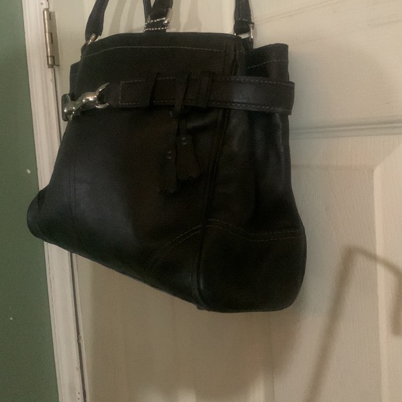 Authentic Coach Purse!!!!! - Picture 2 of 9